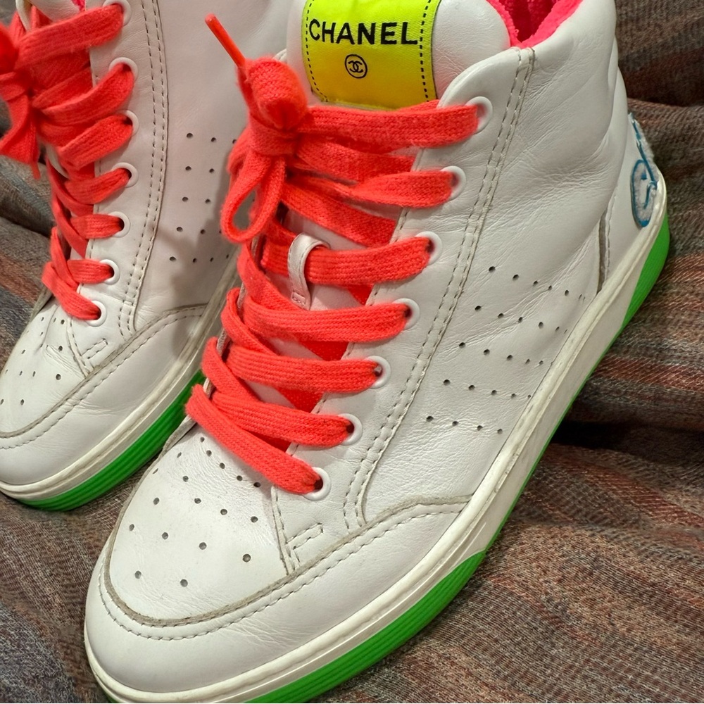 Authentic CHANEL White Sneakers with Red and Green Accents